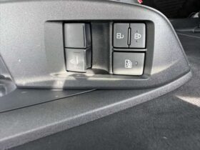 
									TOYOTA Yaris RZ High Performance Pearl White 2025′ FGGER full								