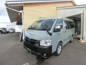 
									TOYOTA Hiace Van 2.8 Super GL Wide Dark Plastic Green 2025′ FGJCB full								