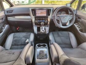 
									TOYOTA Alphard S-type gold? Pearl White 2023′ FGJNY full								
