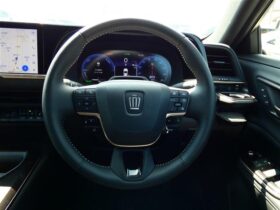 
									TOYOTA Crown Sport 2.5 Z 4WD Pearl White 2024′ FGJSS full								