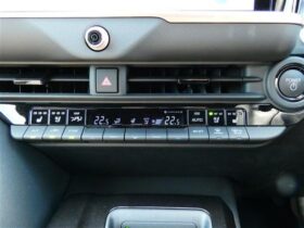 
									TOYOTA Crown Sport 2.5 Z 4WD Pearl White 2024′ FGJSS full								