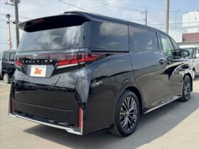 
									TOYOTA Vellfire Z Premier   Interior Brown  14-inch Navigation Black 2025′ FGJY5 full								
