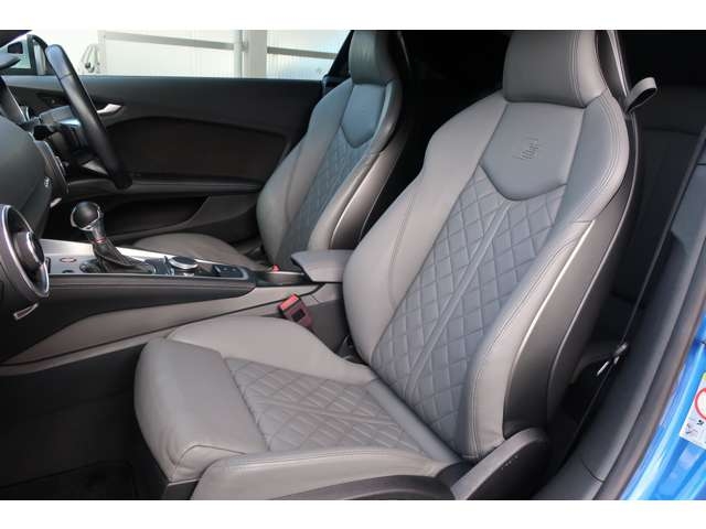Audi TT Base Grade Blue 2018′ FIKEA