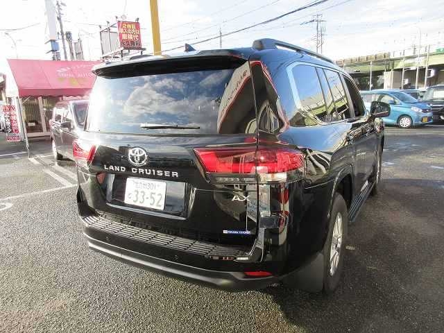 TOYOTA Land Cruiser Wagon AX 7 Person Black 2024′ FIOHR