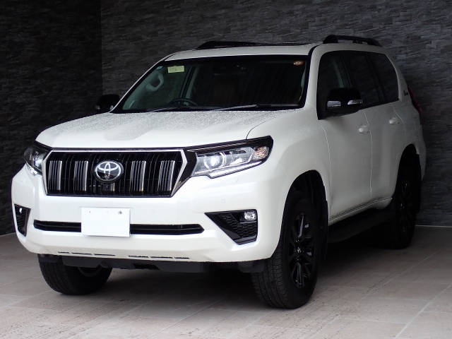 TOYOTA Land Cruiser Prado TX L Packe 70th Anivasari LTD Pearl White 2022′ FKHJ8