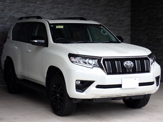 TOYOTA Land Cruiser Prado TX L Packe 70th Anivasari LTD Pearl White 2022′ FKHJ8