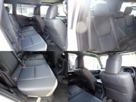 
									TOYOTA Land Cruiser Wagon VX Pearl White 2025′ FKHK5 full								