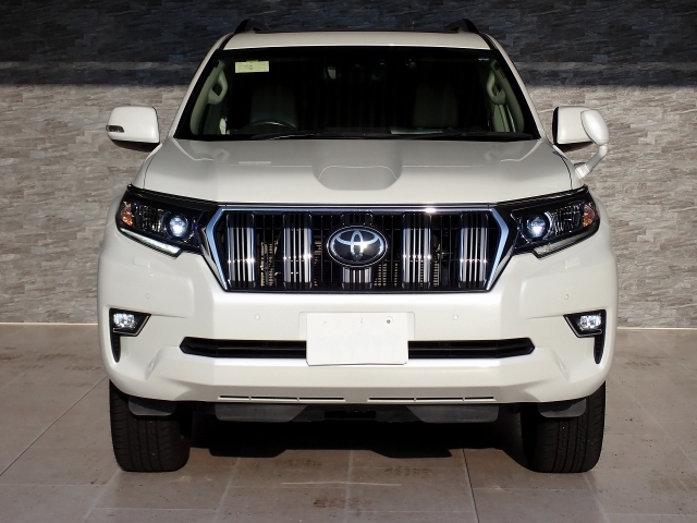 TOYOTA Land Cruiser Prado TX L Package Pearl White 2021′ FKHKD