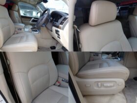 
									TOYOTA Land Cruiser Wagon ZX Pearl White 2020′ FKHLP full								