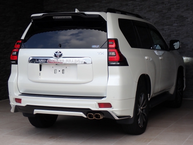 TOYOTA Land Cruiser Prado TX L Package Pearl White 2021′ FKHLQ
