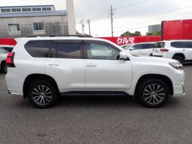 
									TOYOTA Land Cruiser Prado TX L Package Pearl White 2021′ FKHLQ full								