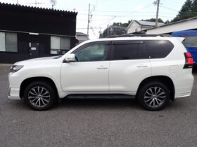 
									TOYOTA Land Cruiser Prado TX L Package Pearl White 2021′ FKHLQ full								