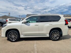 
									TOYOTA Land Cruiser Prado TZ-G Pearl White 2020′ FKHM5 full								