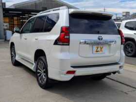 
									TOYOTA Land Cruiser Prado TZ-G Pearl White 2020′ FKHM5 full								