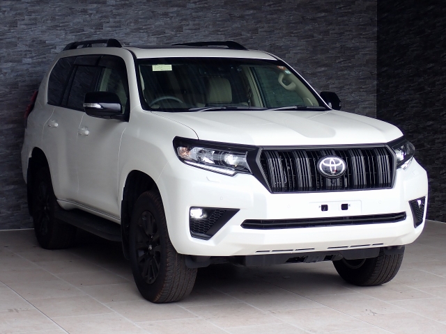 TOYOTA Land Cruiser Prado TX L Packet Matte Black Ed Pearl White 2023′ FKHM8