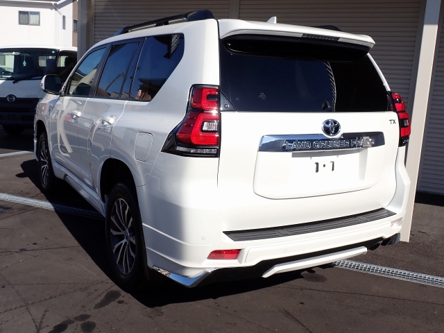 TOYOTA Land Cruiser Prado TX L Package Pearl White 2020′ FKHMJ