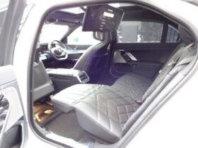 
									BMW 7 Series 740i Excellence Pearl White 2024′ FKHPN full								