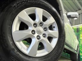 
									MITSUBISHI Pajero Exceed Pearl White 2010′ FKPOY full								