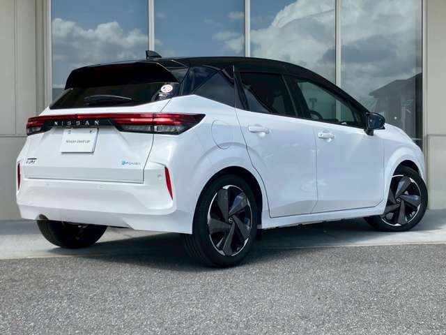 NISSAN AURA G White/Black 2024′ FKQIM