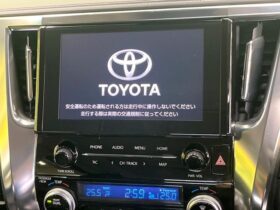 
									TOYOTA Alphard S Pearl White 2022′ FKQWA full								