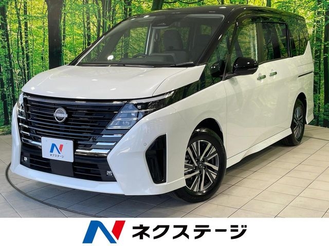 NISSAN Serena e-POWER Highway Star V Black/Pearl White 2024′ FKRBD