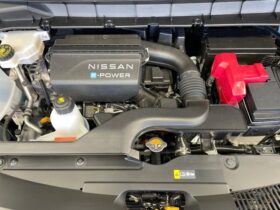
									NISSAN Serena e-POWER Highway Star V Black/Pearl White 2024′ FKRBD full								