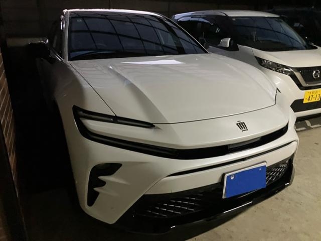 TOYOTA Crown Sport Z Pearl White 2024′ FKTJR