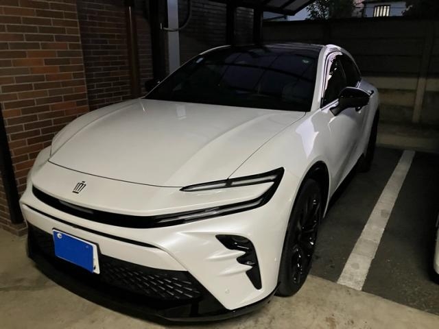 TOYOTA Crown Sport Z Pearl White 2024′ FKTJR