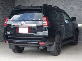 
									TOYOTA Land Cruiser Prado TX L Packe 70th Anivasari LTD Black 2022′ FMMRR full								
