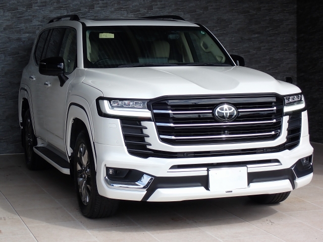 TOYOTA Land Cruiser Wagon ZX Pearl White 2021′ FMMRU