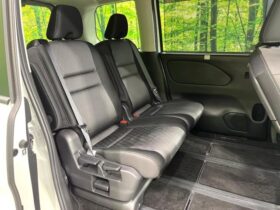 
									NISSAN Serena e-POWER Highway Star V Pearl White 2022′ FMUM1 full								