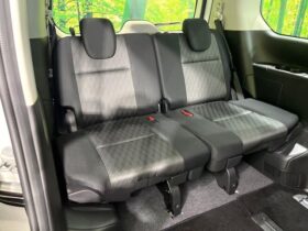 
									NISSAN Serena e-POWER Highway Star V Pearl White 2022′ FMUM1 full								
