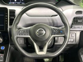 
									NISSAN Serena e-POWER Highway Star V Pearl White 2022′ FMUM1 full								