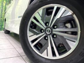 
									NISSAN Serena e-POWER Highway Star V Pearl White 2022′ FMUM1 full								