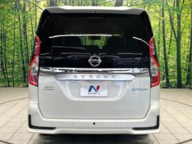 
									NISSAN Serena e-POWER Highway Star V Pearl White 2022′ FMUM1 full								