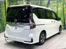 
									NISSAN Serena e-POWER Highway Star V Pearl White 2022′ FMUM1 full								