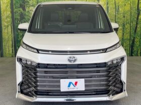 
									TOYOTA Voxy S-Z Pearl White 2025′ FMUUI full								