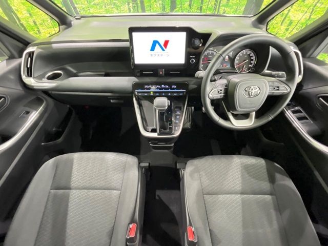 TOYOTA Voxy S-G Pearl White 2024′ FMVI2