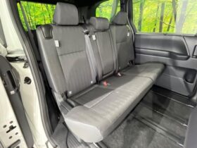 
									TOYOTA Voxy S-G Pearl White 2024′ FMVI2 full								