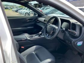 
									TOYOTA Crown Sport 2.5 Z 4WD Pearl White 2024′ FMZEN full								