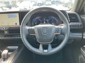 
									TOYOTA Crown Sport 2.5 Z 4WD Pearl White 2024′ FMZEN full								