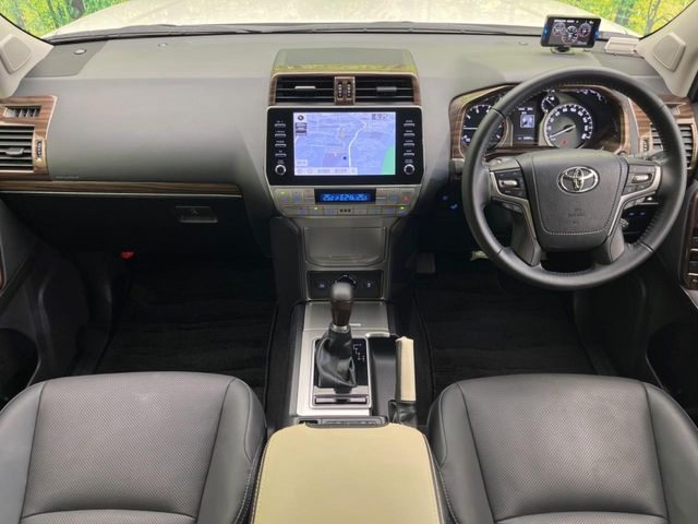 TOYOTA Land Cruiser Prado TX L Package Pearl White 2023′ FMZUB