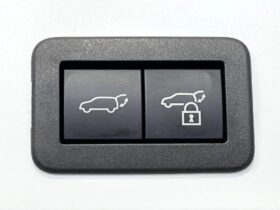 
									TOYOTA Corolla Cross Z Pearl White 2025′ FMZZR full								