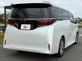 
									TOYOTA Alphard Z  Moonroof  13.2 Type Flip Dow Pearl White 2023′ FN087 full								