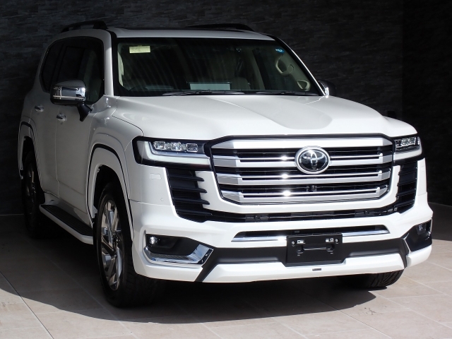 TOYOTA Land Cruiser Wagon ZX Pearl White 2022′ FORVW