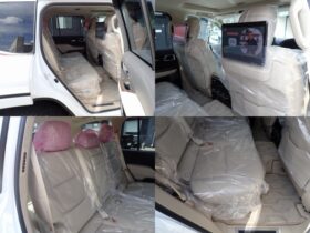 
									TOYOTA Land Cruiser Wagon ZX Pearl White 2022′ FORVW full								