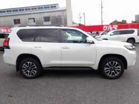 
									TOYOTA Land Cruiser Prado TX L Package Pearl White 2021′ FORWC full								
