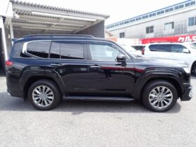 
									TOYOTA Land Cruiser Wagon ZX Black 2022′ FOS06 full								