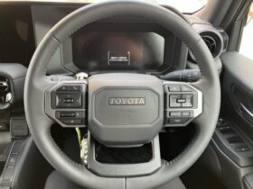 
									TOYOTA Land Cruiser Wagon Special VX First Edition Pearl White 2024′ FR8X5 full								