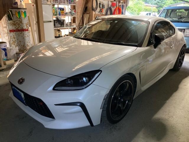 TOYOTA 86 RC Pearl White 2023′ FR99Y